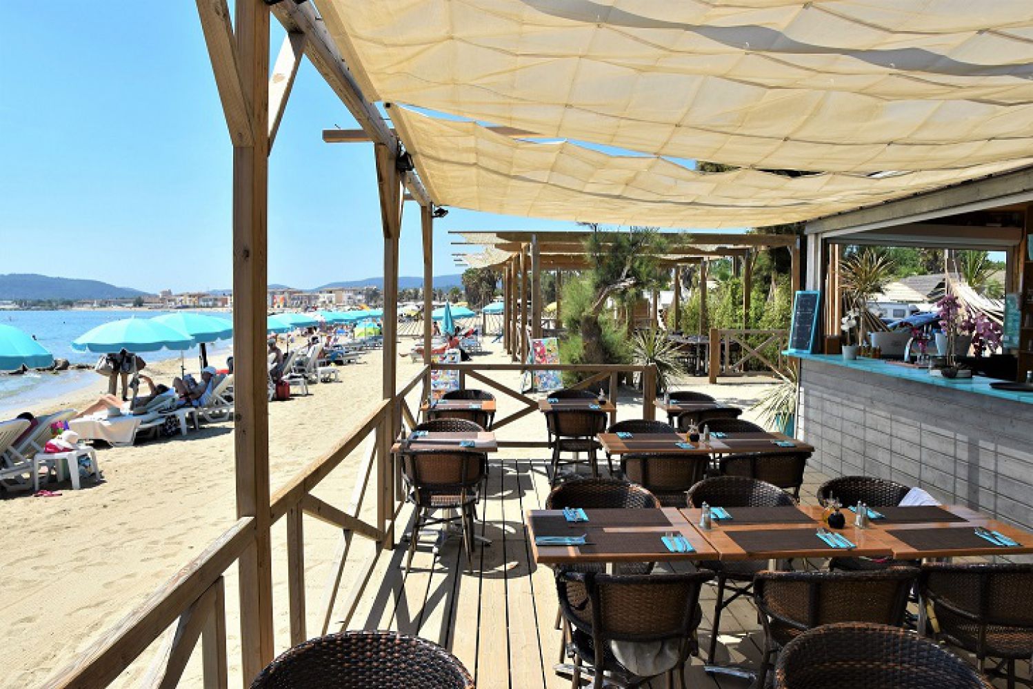 Restaurant Le 6 plage in Grimaud